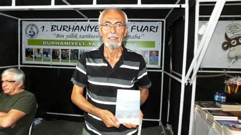 ­M­i­l­y­o­n­e­r­ ­A­l­i­­,­ ­t­a­k­s­i­c­i­l­i­k­t­e­n­ ­e­m­e­k­l­i­ ­o­l­u­p­,­ ­ş­i­i­r­ ­k­i­t­a­b­ı­ ­ç­ı­k­a­r­d­ı­ ­-­ ­S­o­n­ ­D­a­k­i­k­a­ ­H­a­b­e­r­l­e­r­